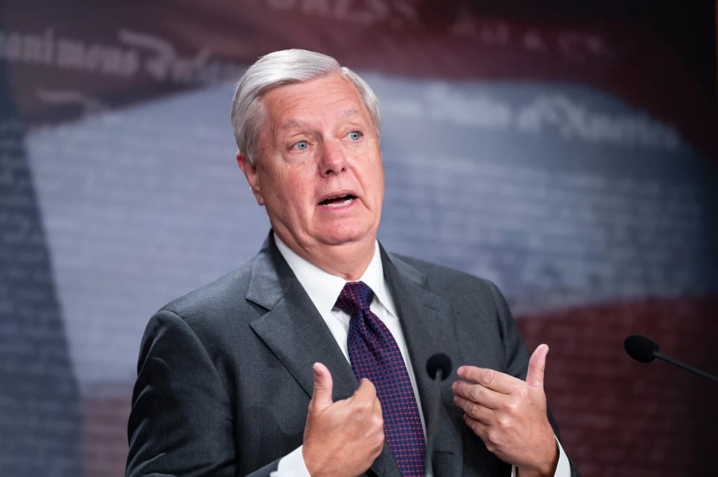 Is Lindsey Graham Married? Here's What We Know About His Marital Status ...